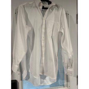 Van Heusen Mens Ultra Wrinkle-Free White Long Sleeve Dress Shirt Regular Fit